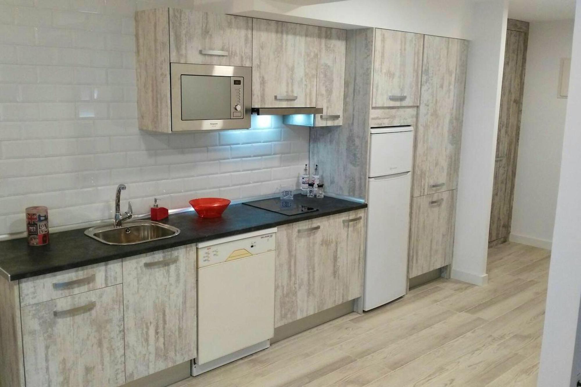 Bright In Gijon 50 M² Near The Beaches Apartamento Oviedo